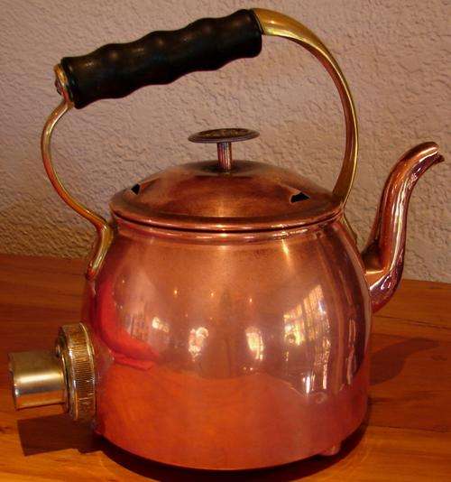 Stunning designed Creda 344 Copper 1300 watts Electrical Kettle