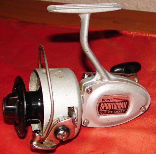 Vintage Point Sportsman 370-79 Spinning Reel- Working and in good condition
