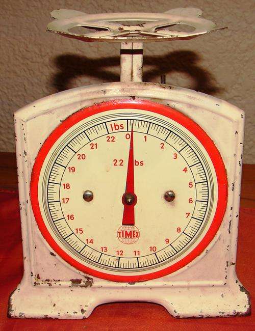 VintageTimex 22lbs Kitchen Scale without weighing bucket-H 20cm, W 15cm-good cond/working order