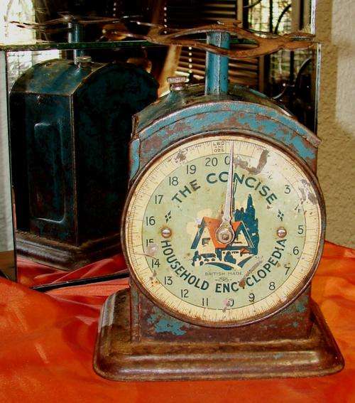 Vintage Concise Household Encyclopedia 20 lb Salter scale-British made-no weighing bucket-working