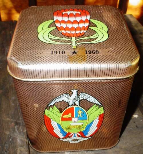 2 vintage  `Brooke Bond Tea & Coffee Co`commemoration Tin  South Africa 1910-1960