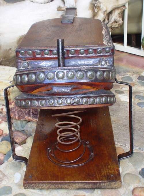 Antique "ship" bellow for fog horn (horn not part of it)- Steel, wood and good leather -works well