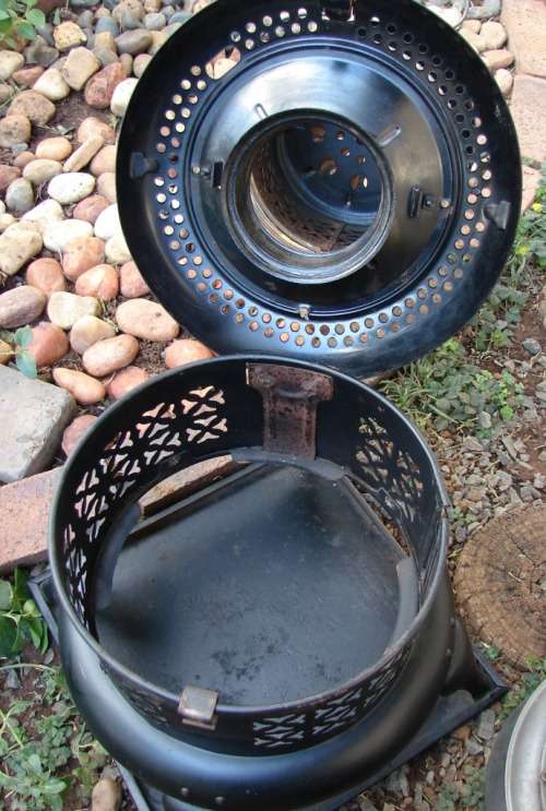 Vintage Perfection paraffin Heater in perfect condition wick and all-in working order