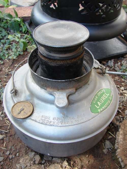Vintage Perfection paraffin Heater in perfect condition wick and all-in working order