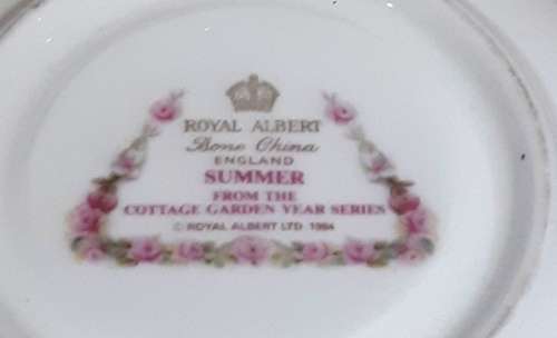 Stunning 12 piece Royal Albert -1984 England Cottage Garden Year series-four seasons-tea set-mint co