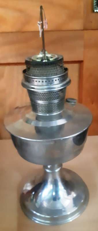 Vintage Super Aladdin Lamp-British made -  in good condition