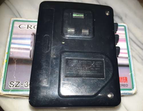 Vintage Crown SZ-32 Stereo Cassette Player in original presentation box-working-with ear phones