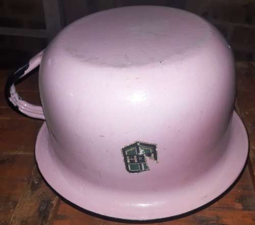 Big vintage HandH pink Enamel Spittoon-good condition-no holes TD 25 cm and H 14 cm