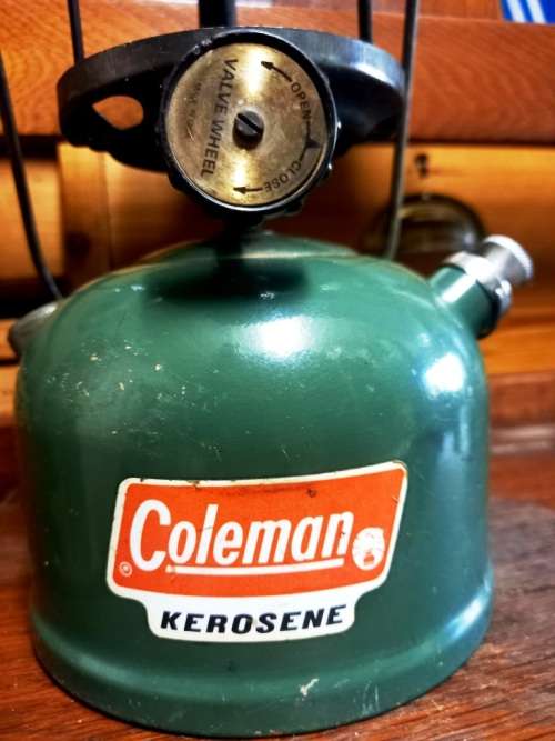 Coleman 201 `The Coleman Co. Inc. made 6/1975-Michita Cansas USA-serviced/working/need globe