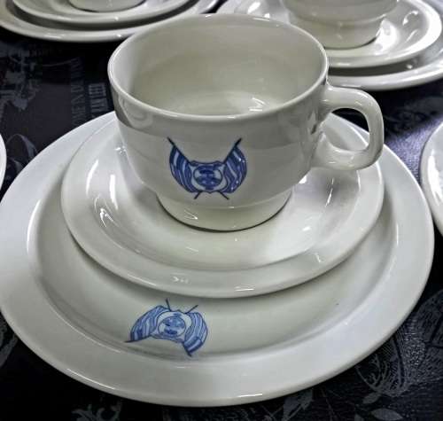 30 Piece good quality porcelain set branded Old Free State Coat of Arms on all pieces good condition