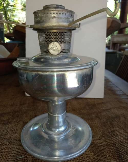 Vintage 21C Aladdin Oil lantern-no wick and shade