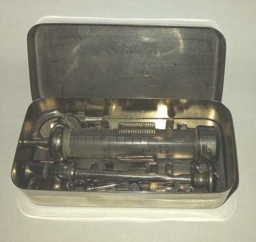 Vintage Original Record glass syringe with  different size needles in stainless steel box