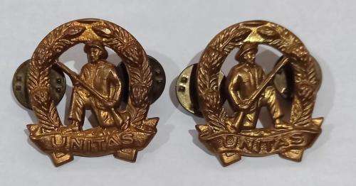 Pair of SADF Commando Unit Collar Badges-3 cm x 3 cm-Pins intact in good condition