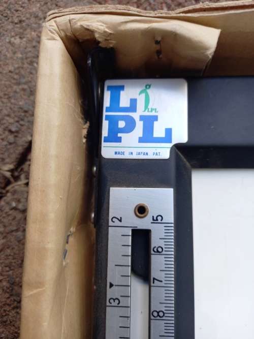 Vintage LPL Easel for Photo Enlarger-26 cm x 30 cm -l ike new in original presentation box
