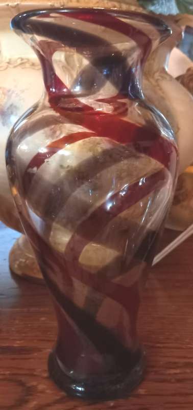 Stunning 2 kg`s dark red swirl Murano glass Vase-H  30 cm, TD 11 cm-good condition/no cracks/chips