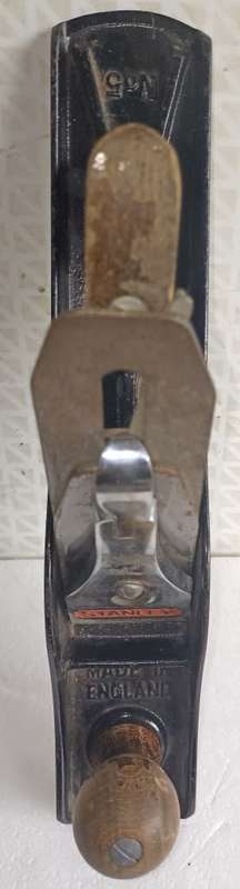 Vintage Stanley Bailey no 5 Plane Made in England-complete and in working condition-blade good