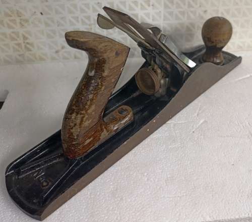 Vintage Stanley Bailey no 5 Plane Made in England-complete and in working condition-blade good