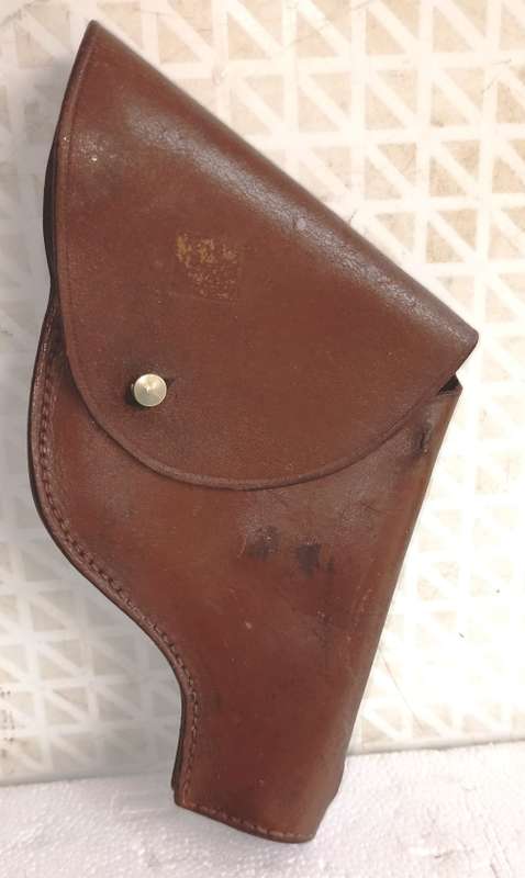 Vintage good quality leather pistol holster-Dia 20 cm L x 13 cm W