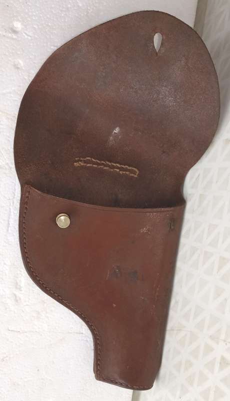 Vintage good quality leather pistol holster-Dia 20 cm L x 13 cm W