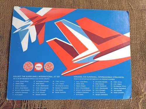 Vintage Super Shell International Jet Set Collection-22 pieces -Size 33 cm x 25 cm