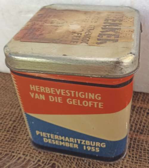 Vintage `Herdenking van die Gelofte-Petermaritzburg Des 1955` 1 Lb. Nett Tekker Koffie Blik