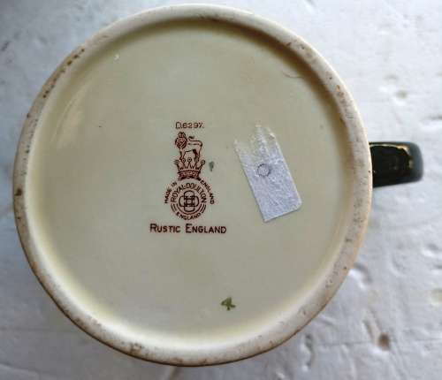 Beautiful Spotless Royal Doulton Rustic England Porcelain Mug - H 12 cm-TD 8 cm