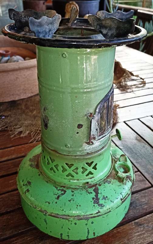 Vintage Minor Valdor Heater/Cooker-H 30 cm, BD 20cm