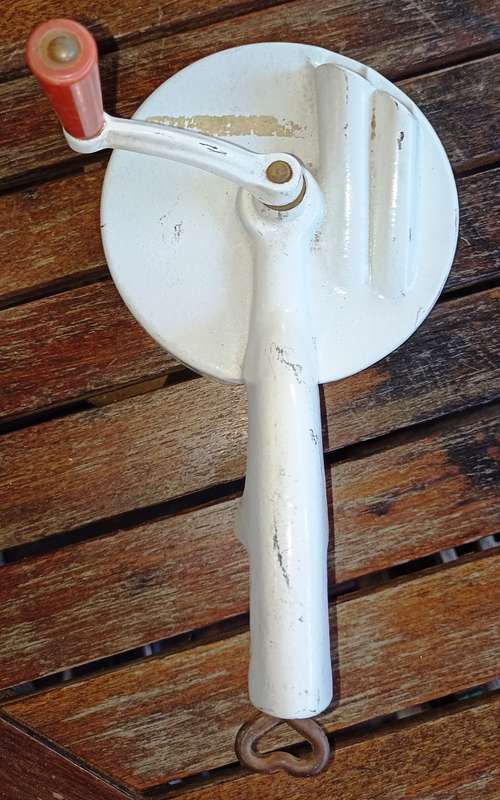 Vintage white Bean Slicer-Table mount in working condition