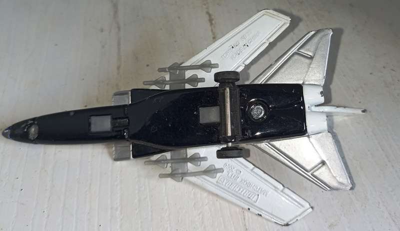 Vintage Matchbox 2000 Tornado S 22 Fighter Plane-need front wheel