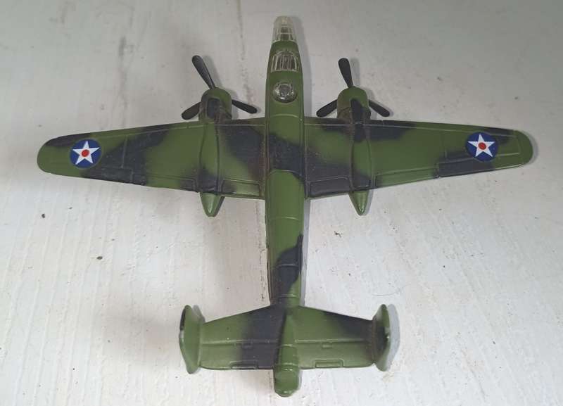 Vintage Maisto B 25 Mitchell Plane