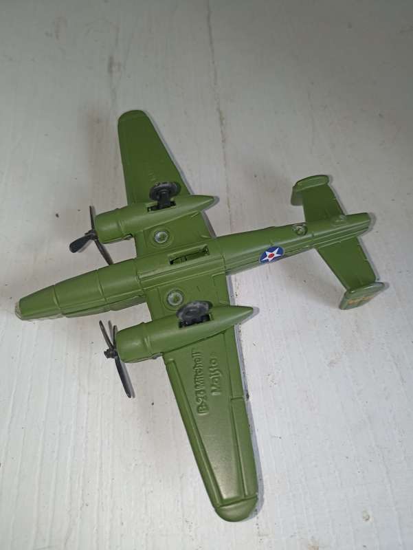 Vintage Maisto B 25 Mitchell Plane