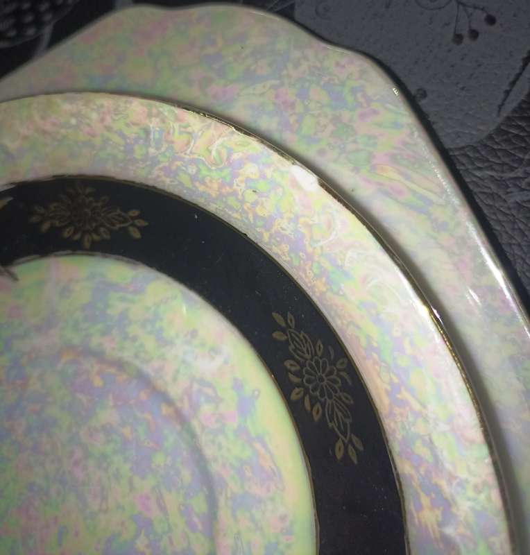 Mother of Pearl, Gold Embossed 24 piece Joyale Fine China Hand Pained Patt.no 9153 Tea set no 2