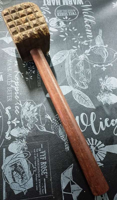 Vintage wooded meat tenderizing hammer-Length 32 cm, head 9 cm x 6cm x 6 cm