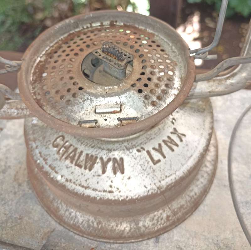 Calwyn Lynx Paraffin Lamp