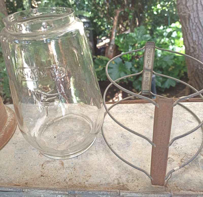 Calwyn Lynx Paraffin Lamp