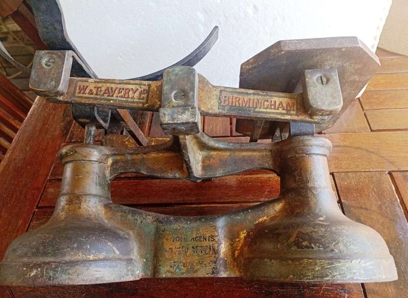 Vintage W&A Avery Birmingham Shop Scale without bucket-working
