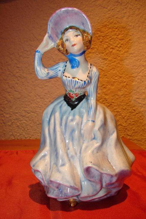 Big hand painted Porcelain Figurine Marked "Sag Dat" Mint condition