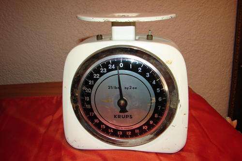 Krups Kitchen Scale -25 lb by 2 oz - Made in Germany