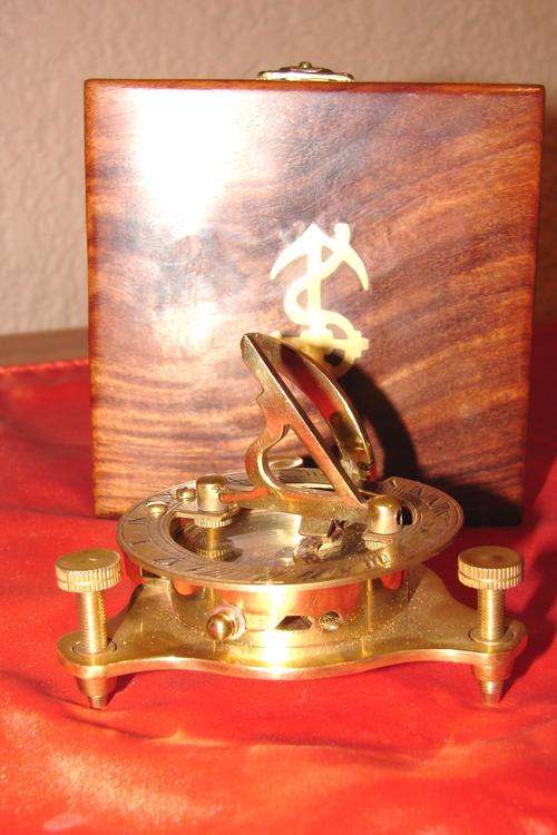 Polished Brass Compas-FL West London in Box with Brass Inlay-Good condition & Working order