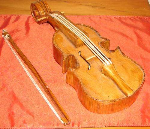 Wooden Replica/ornamental Violen-L-35cm, width 13cm, thickness base 5cm