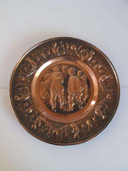 BEAUTIFULL HOLLAND COPPER WALL HANGER.PLEASE READ DESCRIPTION