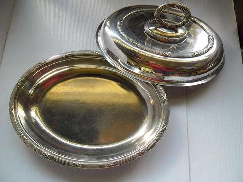 BEAUTIFULL OLD SILVER PLATED DISH. SOLID MATERIAL.  SEE DESCRIPTION