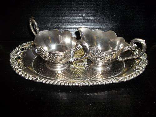 Lovely - A 3 pce. Sugar bowl and milk jug on tray