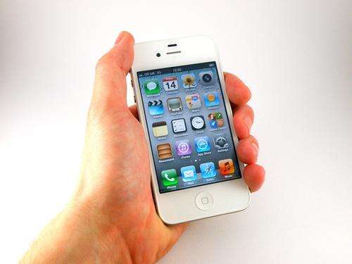 Apple IPhone 4S 16gb White edition in box as new