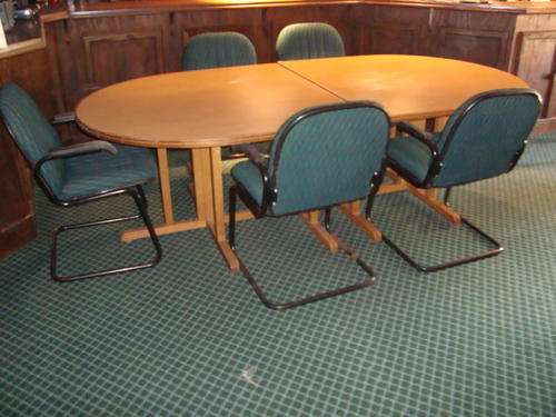 Office 6 seater conference/Meeting table Oak