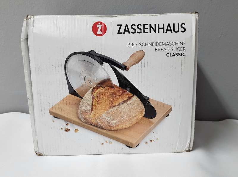 Zassenhaus Classic Manual Bread Meat Cheese Slicer-Black