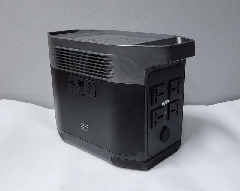 EcoFlow DELTA 1260Wh Portable Power Station-Box Damaged