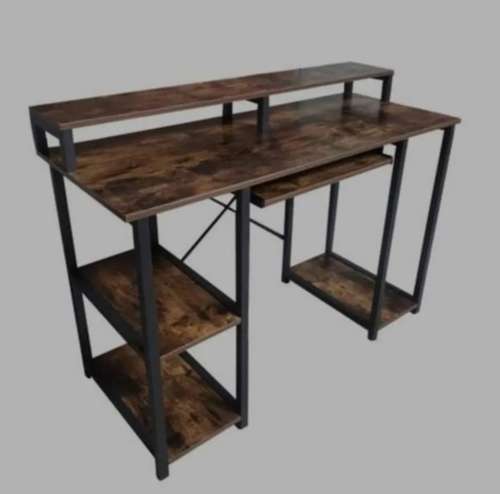 Desk with keyboard pullout and storage