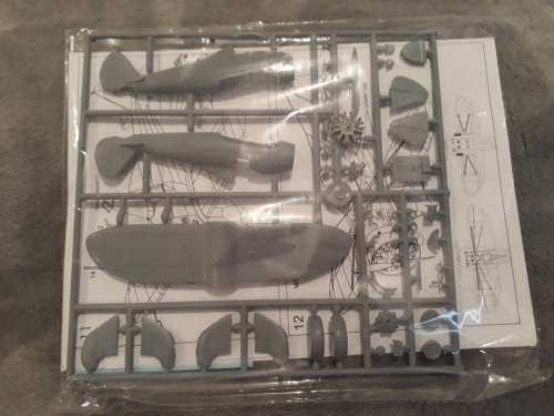 1/72 AZmodel P-26 Peashooter