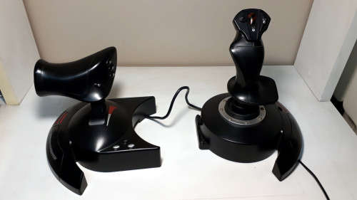 Thrustmaster T-Flight HOTAS X